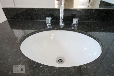 Apartamento para alugar com 40m², 1 quarto e 1 vagaBanheiro - Torneira