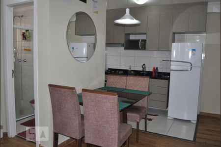 Sala de apartamento para alugar com 2 quartos, 44m² em Jardim Santa Emília, São Paulo