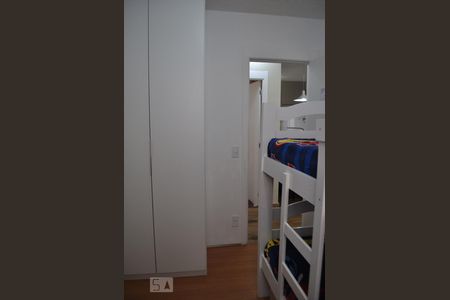 Quarto 1 de apartamento para alugar com 2 quartos, 44m² em Jardim Santa Emília, São Paulo