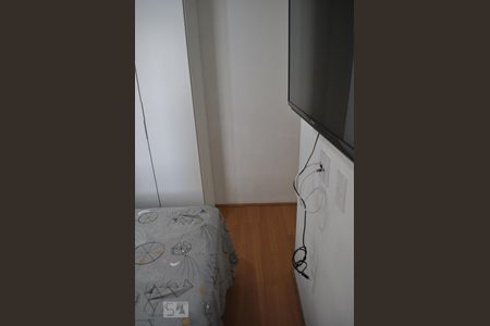 Quarto 2 de apartamento para alugar com 2 quartos, 44m² em Jardim Santa Emília, São Paulo