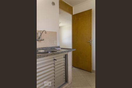 Apartamento à venda com 52m², 2 quartos e 1 vaga Apartamento à venda com 52m², 2 quartos e 1 vagaCozinha