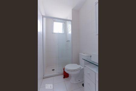 Apartamento à venda com 66m², 2 quartos e 1 vaga Apartamento à venda com 66m², 2 quartos e 1 vagaBanheiro Social