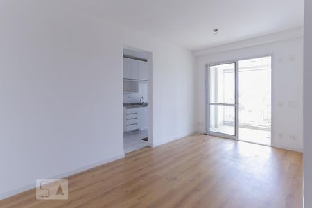Sala de apartamento à venda com 2 quartos, 66m² em Vila Anastácio, São Paulo