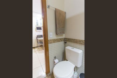 Studio para alugar com 32m², 1 quarto e 1 vaga Studio para alugar com 32m², 1 quarto e 1 vagaBanheiro