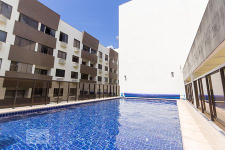 Studio para alugar com 32m², 1 quarto e 1 vaga Studio para alugar com 32m², 1 quarto e 1 vagaÁrea comum - Piscina