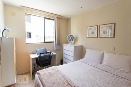 Studio para alugar com 32m², 1 quarto e 1 vaga Studio para alugar com 32m², 1 quarto e 1 vagaQuarto