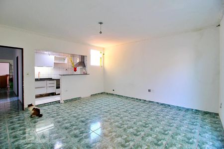 Sala de casa para alugar com 2 quartos, 225m² em Jardim Rina, Santo André