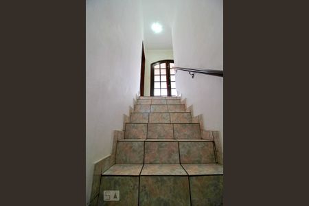 Escada de casa à venda com 2 quartos, 110m² em Vila Camilópolis, Santo André