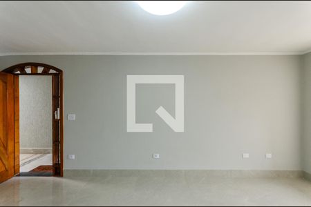 Sala de casa para alugar com 4 quartos, 199m² em Jardim Santo Elias, São Paulo
