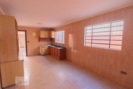 Casa para alugar com 199m², 3 quartos e 3 vagasCozinha