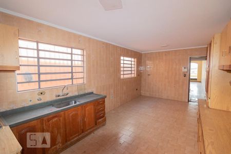 Casa para alugar com 199m², 3 quartos e 3 vagasCozinha