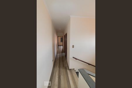 Casa para alugar com 199m², 3 quartos e 3 vagasCorredor