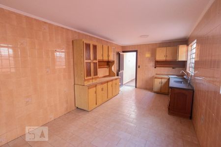 Casa para alugar com 199m², 3 quartos e 3 vagasCozinha