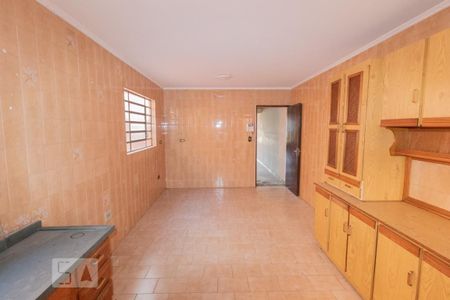 Casa para alugar com 199m², 3 quartos e 3 vagasCozinha