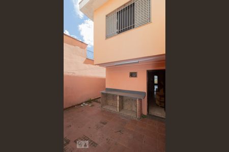 Casa para alugar com 199m², 3 quartos e 3 vagasQuintal