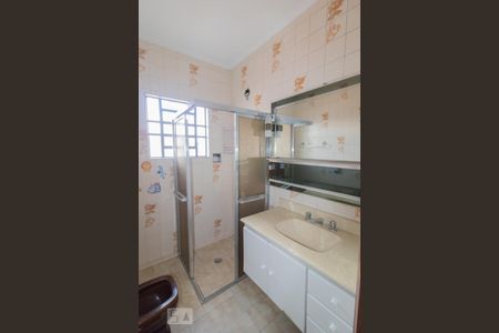 Casa para alugar com 199m², 3 quartos e 3 vagasBanheiro Social