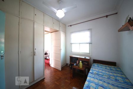 Casa à venda com 191m², 3 quartos e 3 vagasSuíte