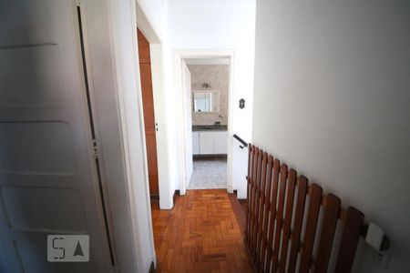 Casa à venda com 191m², 3 quartos e 3 vagasCorredor