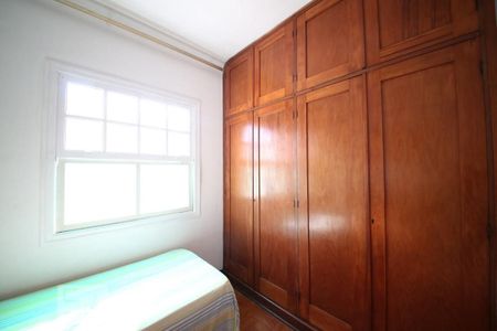 Casa à venda com 191m², 3 quartos e 3 vagasQuarto 3