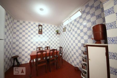 Casa à venda com 191m², 3 quartos e 3 vagasCozinha