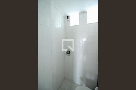 Lavabo de apartamento para alugar com 3 quartos, 120m² em Vila Oratório, São Paulo