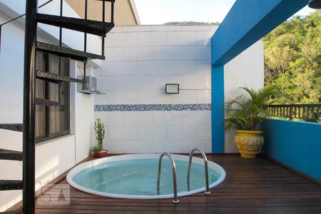 Apartamento à venda com 171m², 3 quartos e 2 vagasPiscina - Cobertura