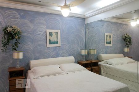 Apartamento à venda com 171m², 3 quartos e 2 vagasQuarto 2 - Suíte