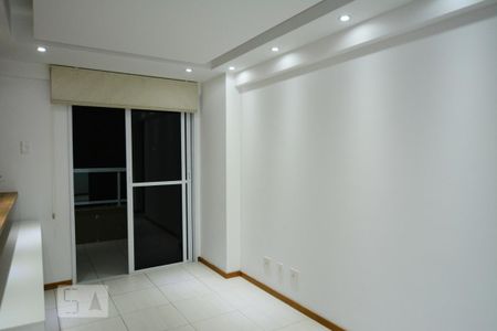 Sala de apartamento para alugar com 3 quartos, 65m² em Penha, Rio de Janeiro