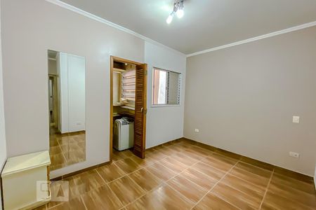 Casa de condomínio para alugar com 160m², 2 quartos e 1 vagaSuite