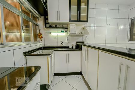 Casa de condomínio para alugar com 160m², 2 quartos e 1 vagaCozinha