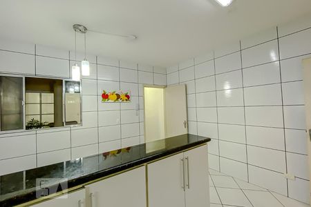 Casa de condomínio para alugar com 160m², 2 quartos e 1 vagaCozinha
