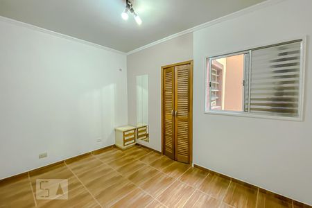 Casa de condomínio para alugar com 160m², 2 quartos e 1 vagaSuite