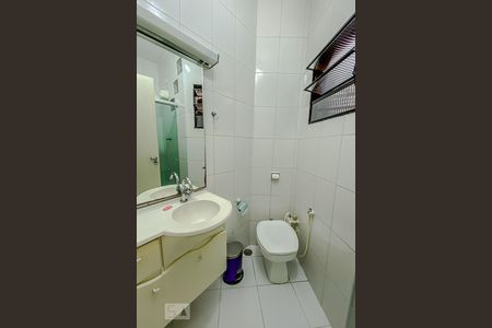 Casa de condomínio para alugar com 160m², 2 quartos e 1 vagaBanheiro