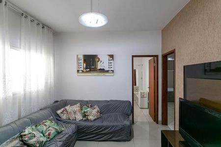Sala de casa para alugar com 4 quartos, 180m² em Santa Terezinha, Belo Horizonte