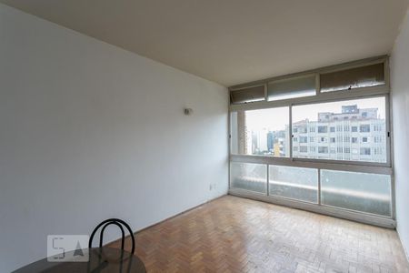 Studio para alugar com 26m², 1 quarto e sem vagaSala/Quarto
