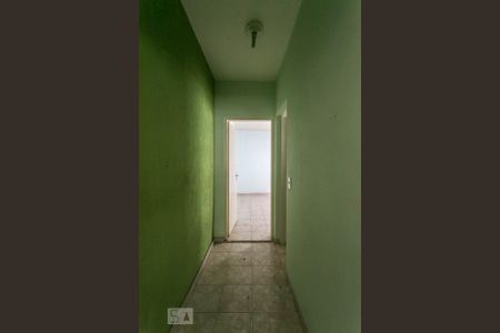 Casa à venda com 194m², 1 quarto e 2 vagas Casa à venda com 194m², 1 quarto e 2 vagasCorredor