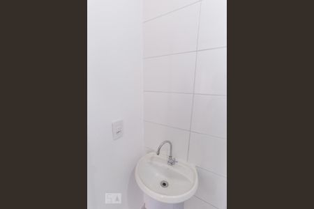 Apartamento para alugar com 45m², 2 quartos e sem vagaBanheiro