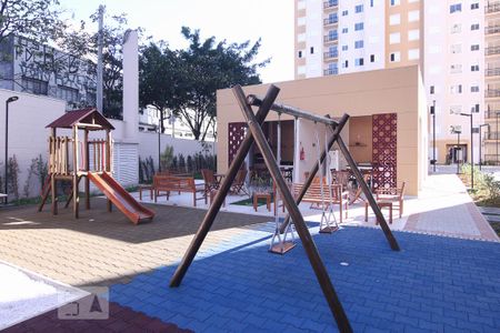 Apartamento para alugar com 45m², 2 quartos e sem vagaPlayground