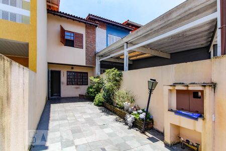 Casa à venda com 84m², 2 quartos e 2 vagasGaragem