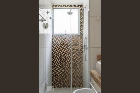 Apartamento à venda com 44m², 2 quartos e 1 vaga Apartamento à venda com 44m², 2 quartos e 1 vagaBanheiro