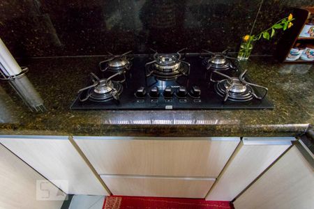 Casa à venda com 165m², 5 quartos e 3 vagasCozinha