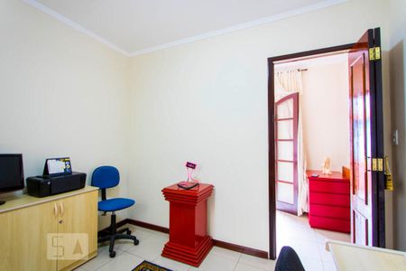 Casa à venda com 165m², 5 quartos e 3 vagasQuarto 4