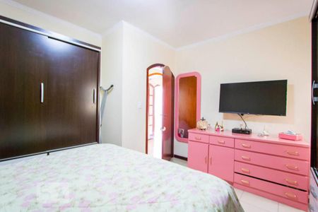 Casa à venda com 165m², 5 quartos e 3 vagasQuarto 2 - Suíte