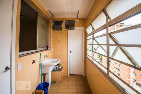 Apartamento à venda com 132m², 4 quartos e 1 vagaÁrea de Serviço