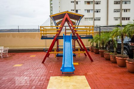 Apartamento à venda com 132m², 4 quartos e 1 vagaÁrea Comum - Playground