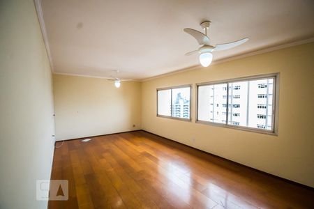 Sala de apartamento à venda com 4 quartos, 132m² em Centro, Campinas