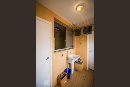 Apartamento à venda com 132m², 4 quartos e 1 vagaÁrea de Serviço