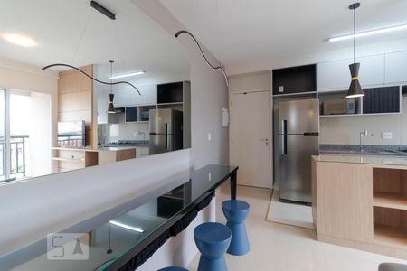 Salas de apartamento para alugar com 1 quarto, 36m² em Taquaral, Campinas