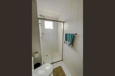 Banheiro de apartamento à venda com 2 quartos, 70m² em Cidade Luz, São Paulo