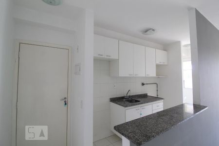 Apartamento à venda com 80m², 3 quartos e 2 vagasCozinha